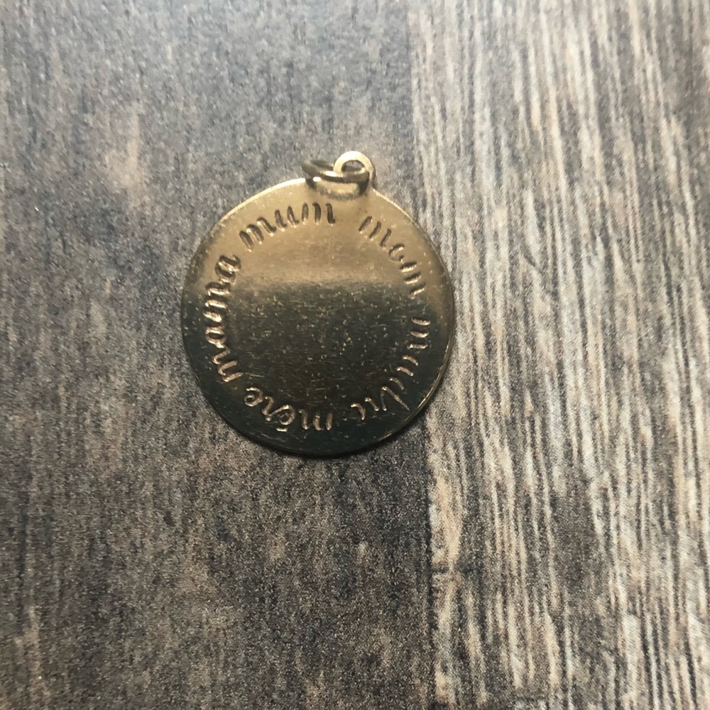 Stella & Dot Mom Charm